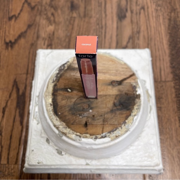 Tarte Maracuja Juicy Lip Balm - Picture 9 of 9